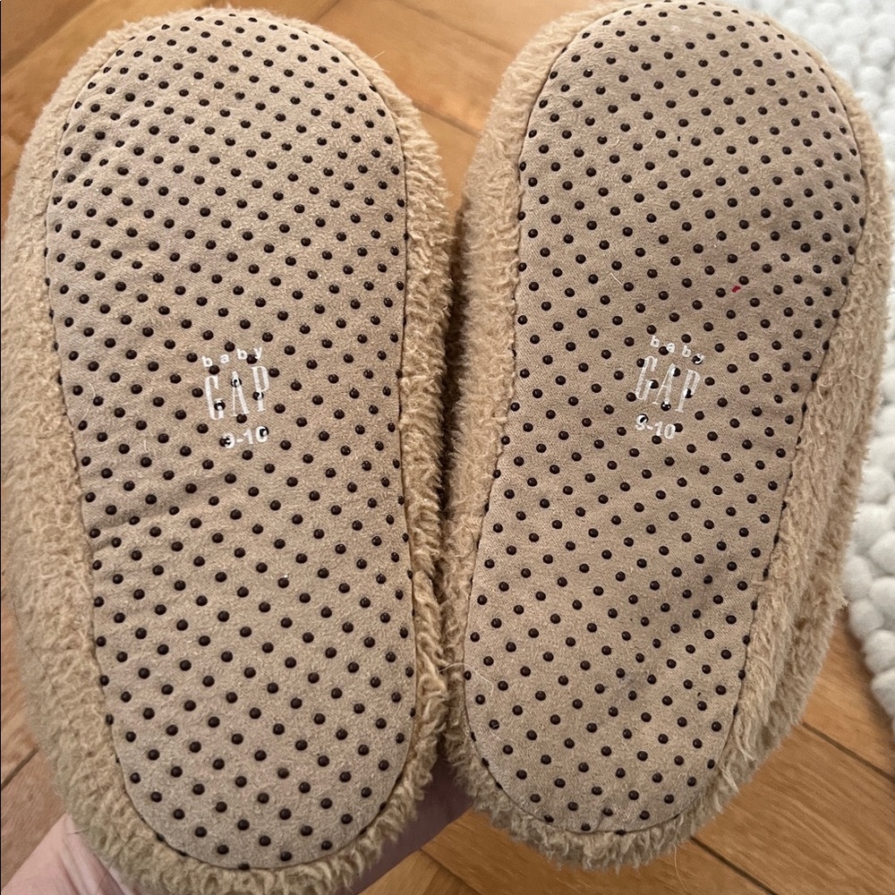 Kids Slippers - Picture 4 of 7